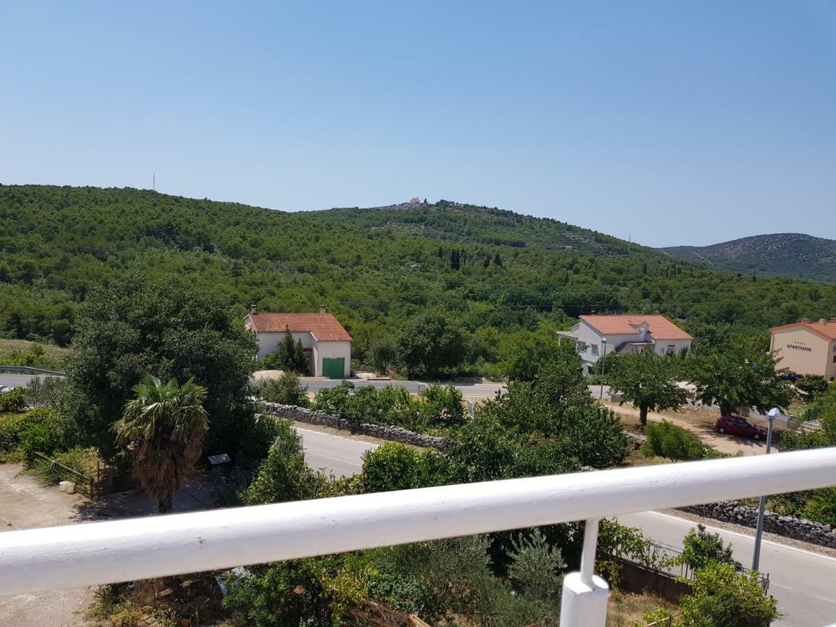 Holiday House "Villa Flora" Šibenik Exterior foto